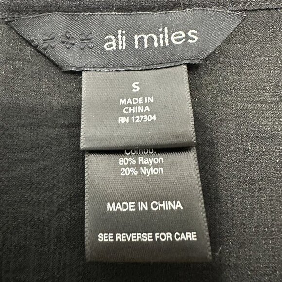 Ali Miles Tunic Top Size S Green Black Geometric Button Front Art to wear - Picture 9 of 12